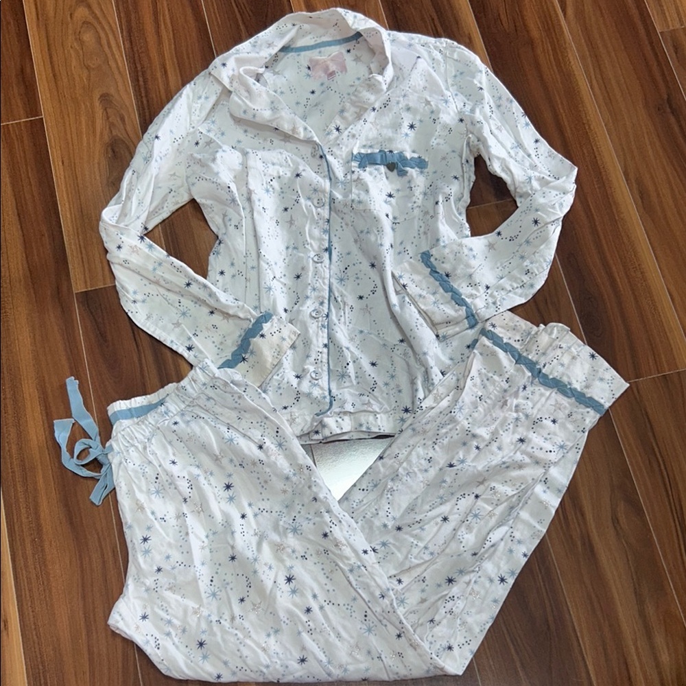 Small Victoria’s Secret 100% cotton stars pajama set vintage button down sleep